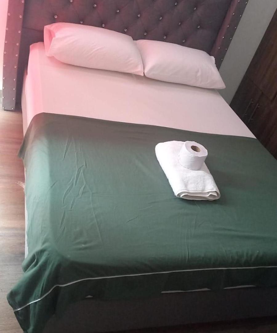 Aqualinastar Apartamento *
